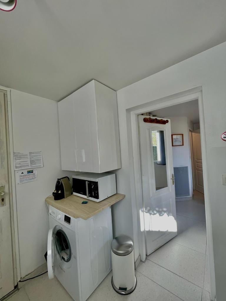 Studio Dans La Villa Les Cigales Lézignan-Corbières Εξωτερικό φωτογραφία
